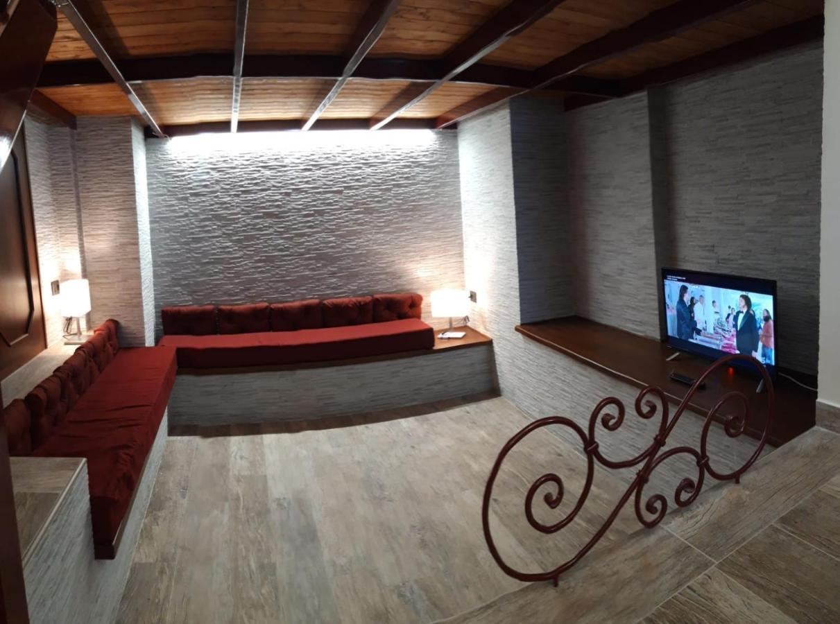 Casa Serravalle Catania Luaran gambar